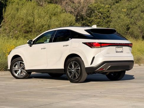 Certified 2026 Lexus RX 350 Premium w/ Convenience Package image 4