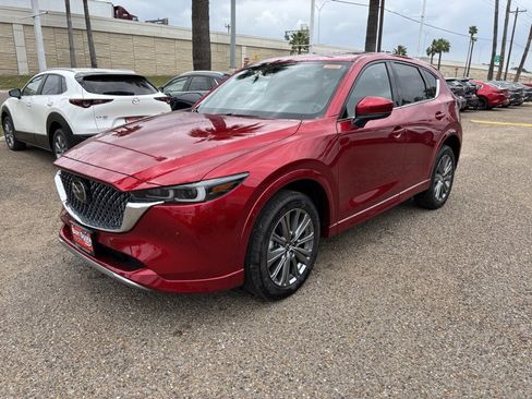 New 2025 MAZDA CX-5 Signature image 3