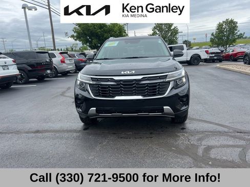 Certified 2024 Kia Seltos EX AWD/4WD image 4
