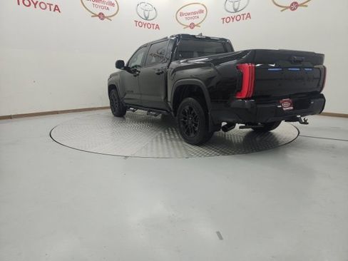 Used 2025 Toyota Tundra SR5 w/ SR5 Premium Package AWD/4WD image 6