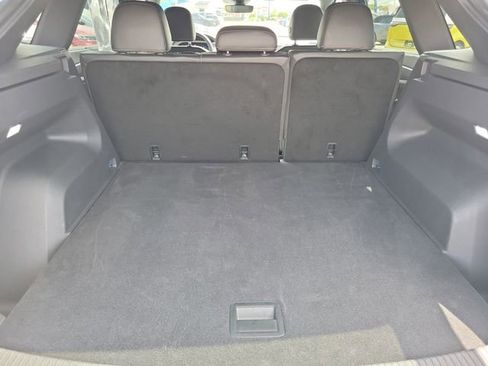 Used 2024 Volkswagen Atlas Cross Sport SE image 26