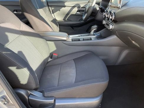 Used 2023 Nissan Sentra SV FWD image 25