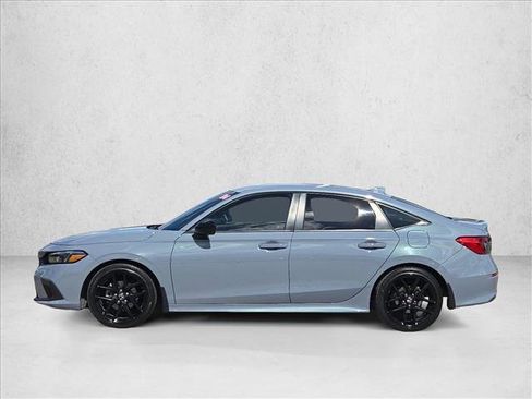Used 2024 Honda Civic Sport image 9