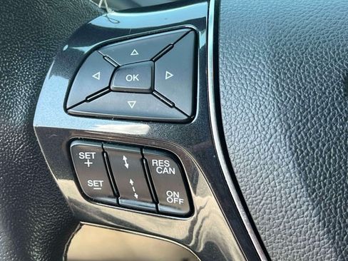Used 2019 Ford Explorer Platinum AWD/4WD image 27