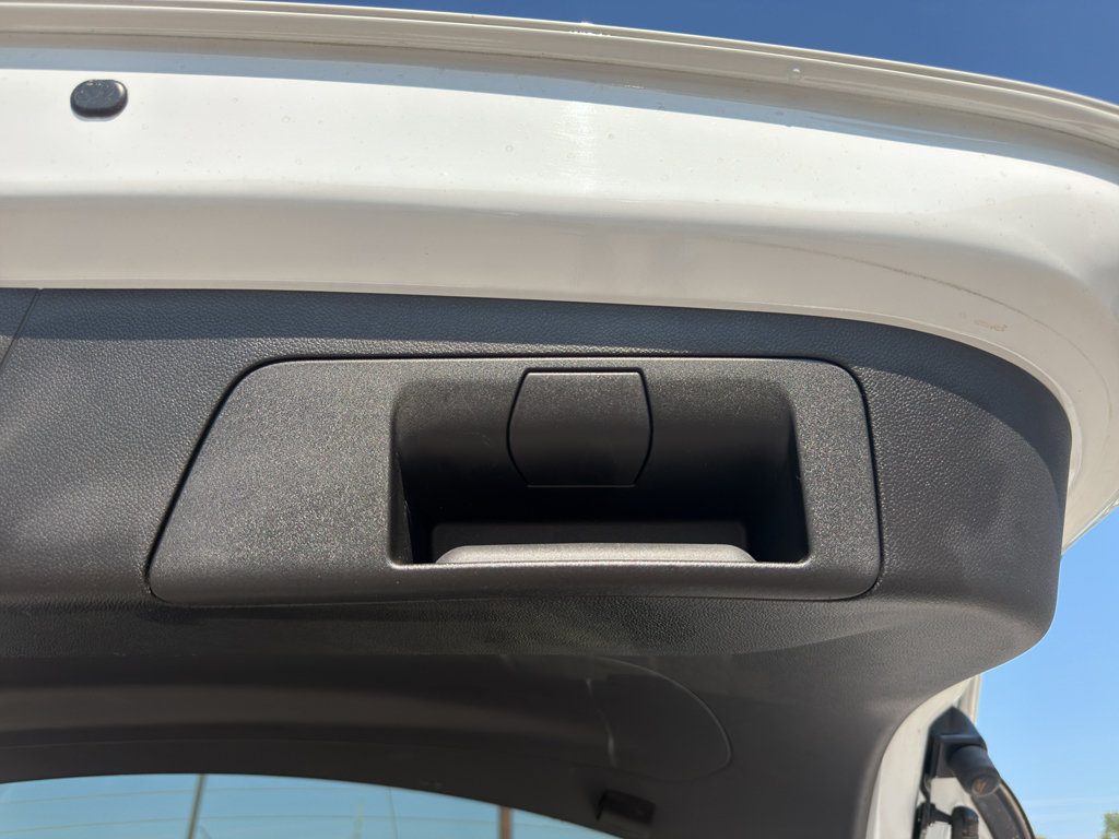 Used 2024 Buick Envision Preferred AWD/4WD image 22