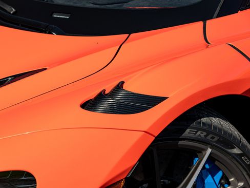 Used 2021 McLaren 765LT image 7