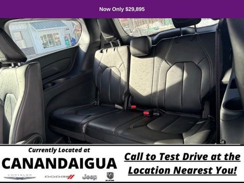 Used 2023 Chrysler Pacifica Touring-L w/ S Appearance Package image 20