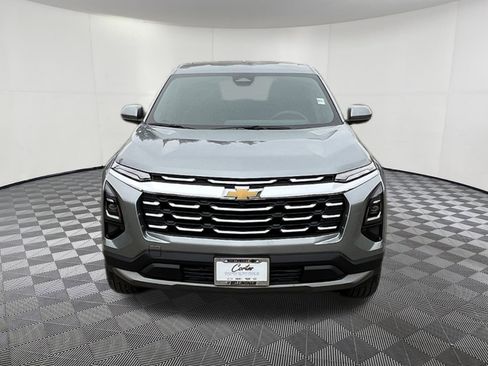 New 2026 Chevrolet Equinox LT w/ Convenience Package II image 2