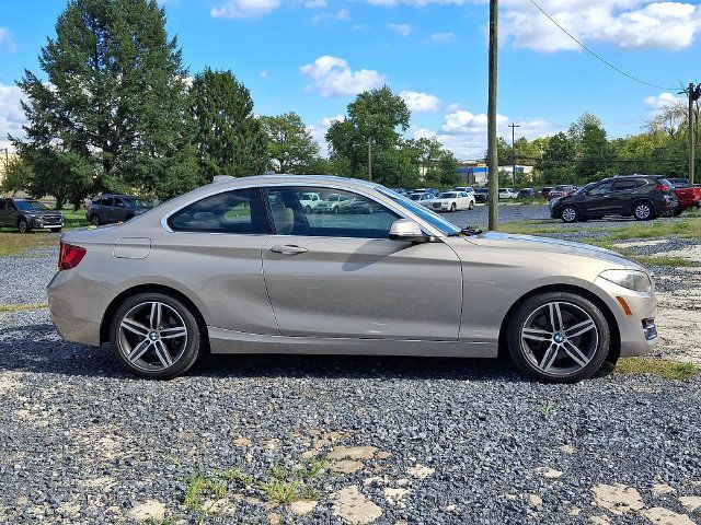 Used 2017 BMW 230i xDrive Coupe AWD/4WD image 8