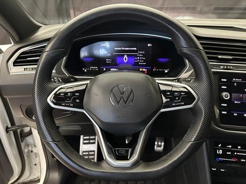 Used 2024 Volkswagen Tiguan SE R-Line AWD/4WD image 25