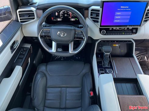 Used 2023 Toyota Sequoia Capstone AWD/4WD image 17