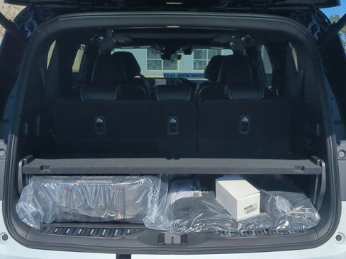 New 2026 INFINITI QX80 Autograph image 14