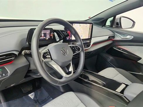 Used 2023 Volkswagen ID.4 Pro image 17