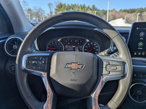 Used 2023 Chevrolet Blazer LT image 24