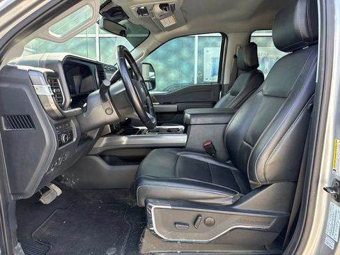 Used 2024 Ford F350 Lariat AWD/4WD image 9