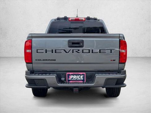 Used 2022 Chevrolet Colorado Z71 w/ Trail Boss Package AWD/4WD image 7