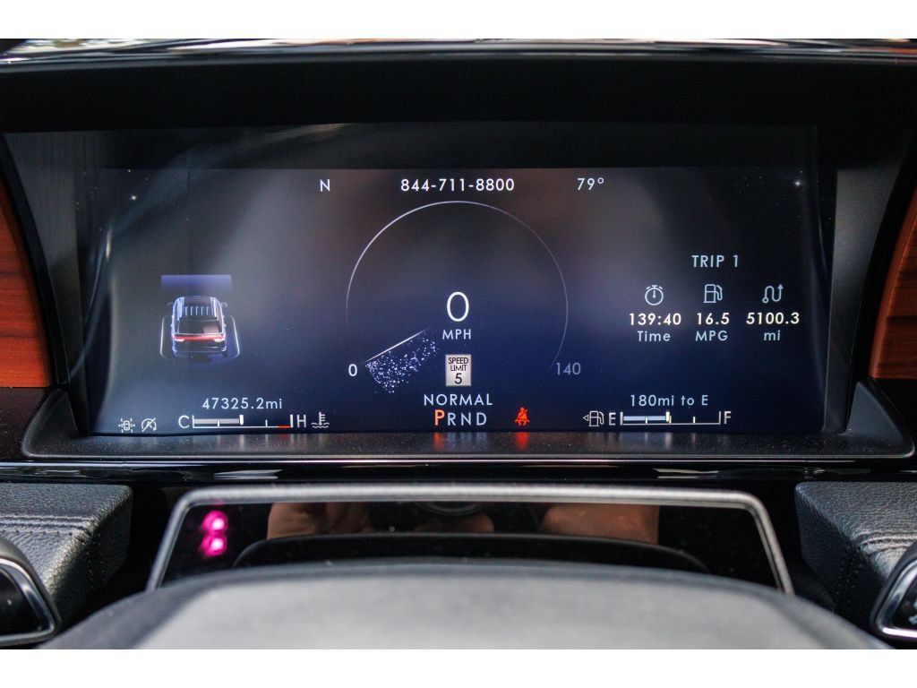 Used 2024 Lincoln Navigator L 4WD image 24