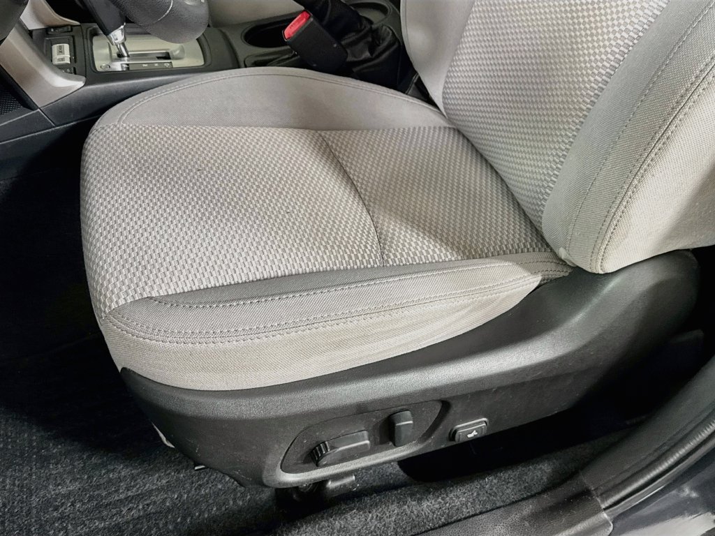 Used 2018 Subaru Forester 2.5i Premium w/ All-Weather Package AWD/4WD image 23