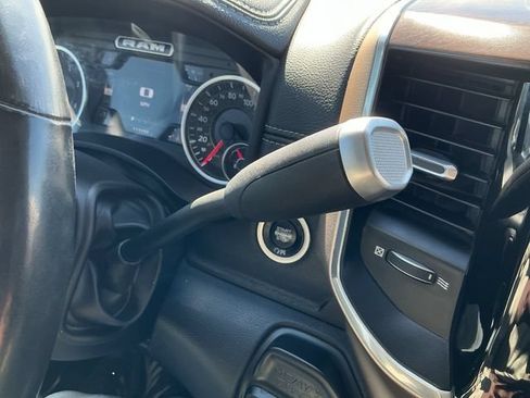 Used 2022 RAM 3500 Laramie AWD/4WD image 19