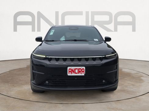 New 2025 Jeep Wagoneer S Limited image 5