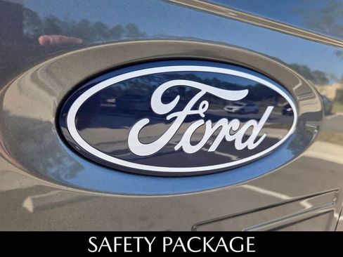 Used 2025 Ford F150 XLT w/ Equipment Group 301A Standard image 12