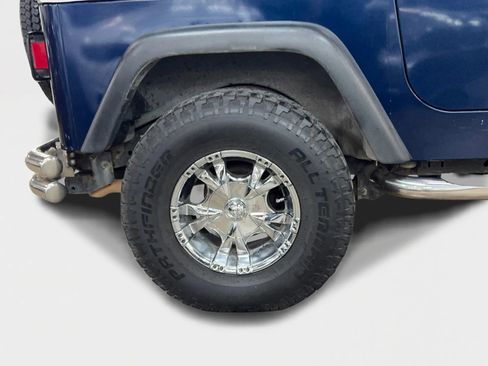 Used 2005 Jeep Wrangler X w/ Tire & Wheel Group (Ecco) image 25