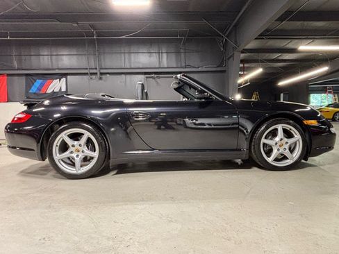Used 2006 Porsche 911 Carrera 4 AWD/4WD image 19