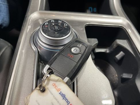 Used 2024 Ford Edge SEL image 31