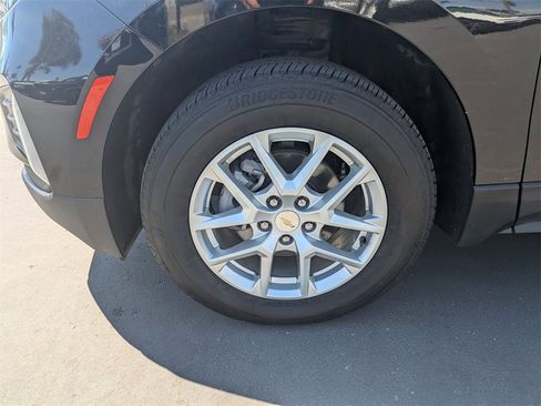Used 2023 Chevrolet Equinox LT image 13