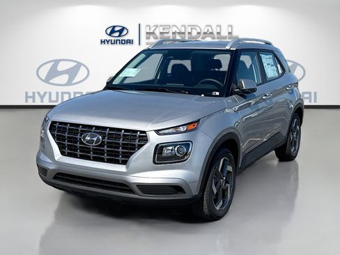New 2026 Hyundai Venue SEL image 3