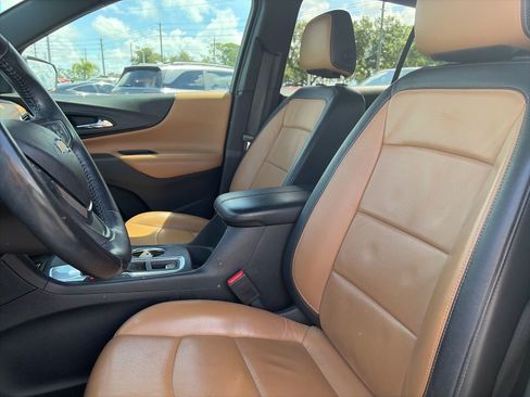 Used 2018 Chevrolet Equinox Premier FWD image 10