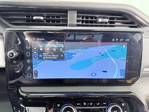 Used 2024 GMC Sierra 1500 AT4 w/ Technology Package image 18