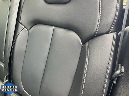 Used 2022 Jeep Grand Cherokee Limited 4xe image 29