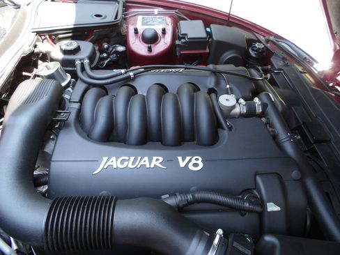 Used 1997 Jaguar XK8 Coupe RWD image 7