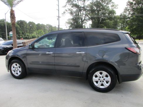 Used 2014 Chevrolet Traverse LS FWD image 8