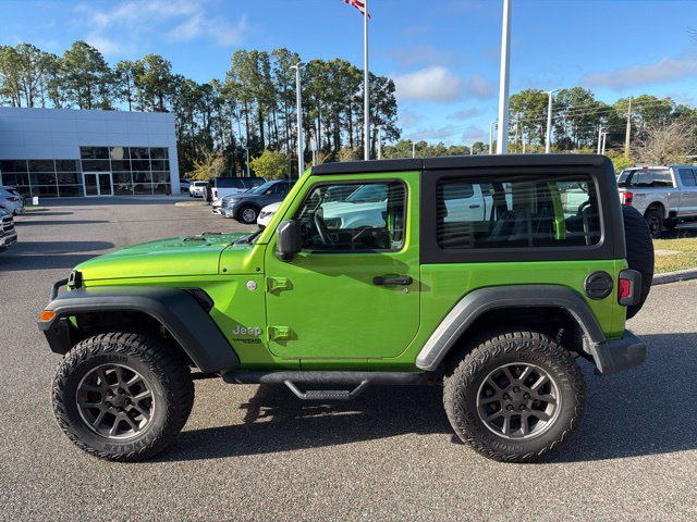 Used 2018 Jeep Wrangler Sport AWD/4WD image 10