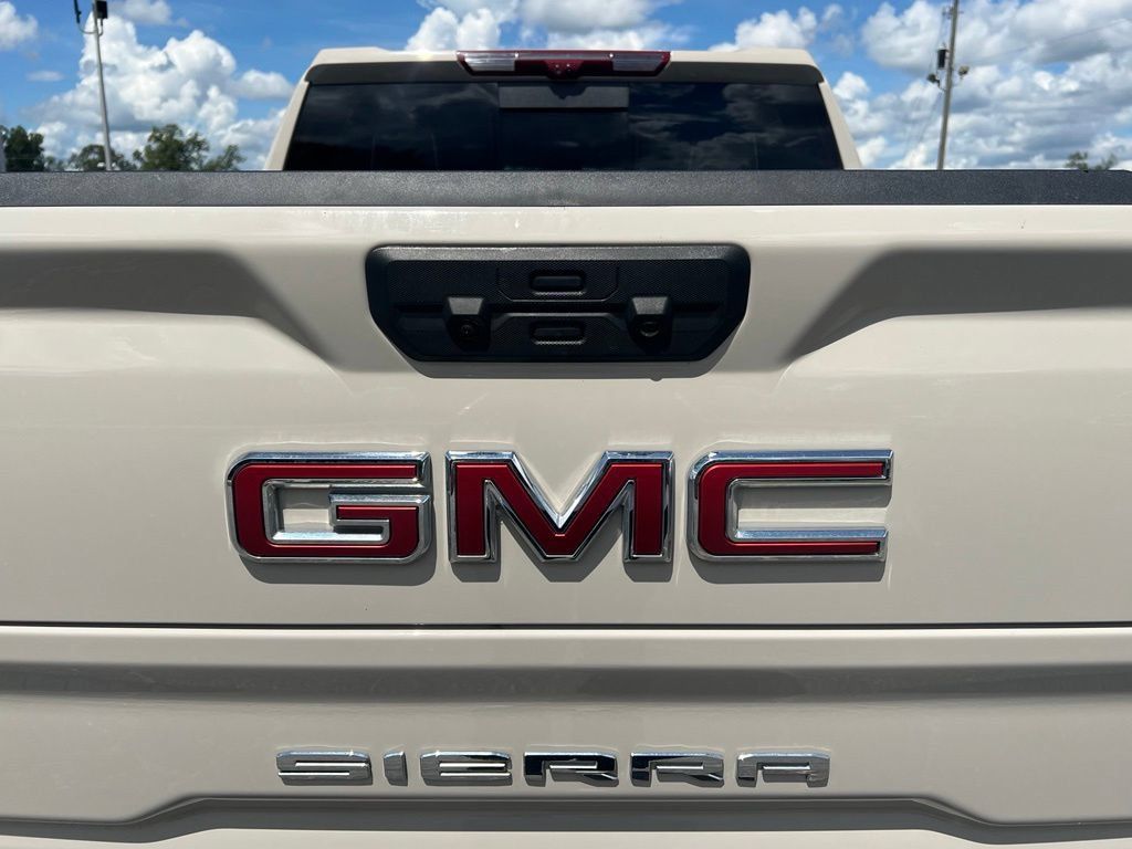 Used 2026 GMC Sierra 1500 AT4X AWD/4WD image 8