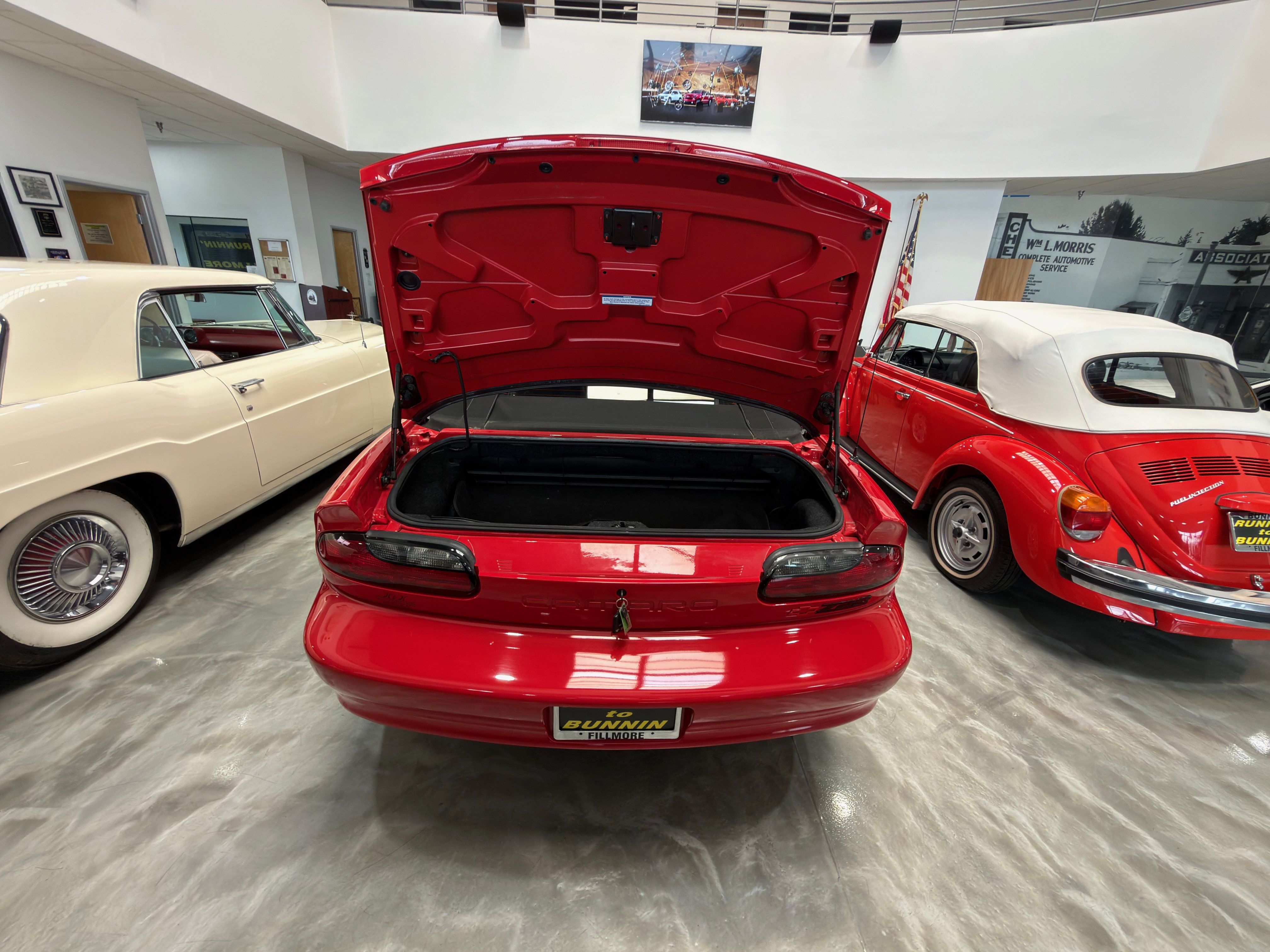 Used 1995 Chevrolet Camaro Z28 RWD image 13