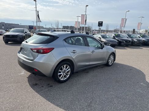 Used 2015 MAZDA MAZDA3 i Touring w/ Technology Package image 5