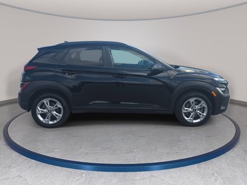 Used 2022 Hyundai Kona SEL AWD/4WD image 4