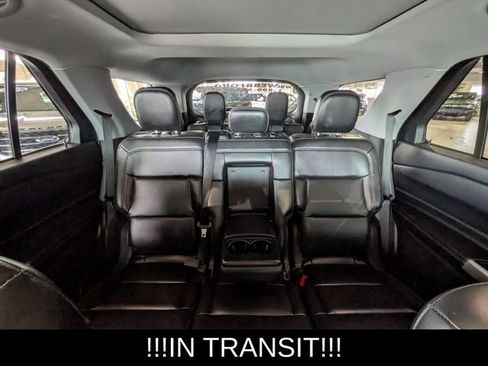 Used 2021 Ford Explorer XLT image 22
