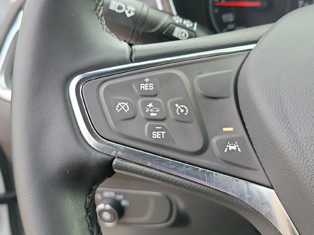 Used 2024 Chevrolet Equinox LT w/ LPO, Cargo Package FWD image 17