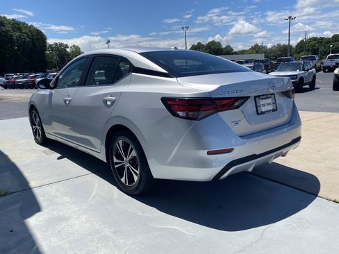 Used 2023 Nissan Sentra SV w/ All-Weather Package FWD image 9