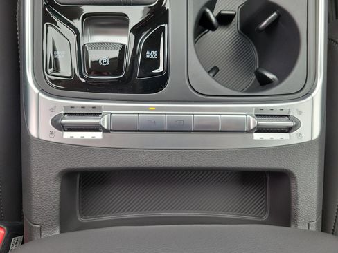 New 2026 Kia Carnival SX w/ SX Dark Edition Package image 16