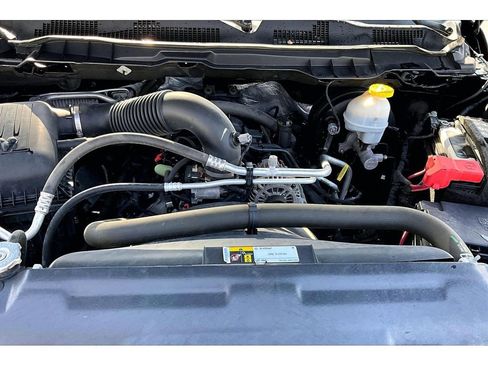 Used 2021 RAM 1500 Classic Warlock image 8