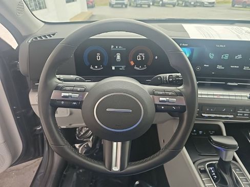 Used 2026 Hyundai Kona SEL Sport FWD image 14