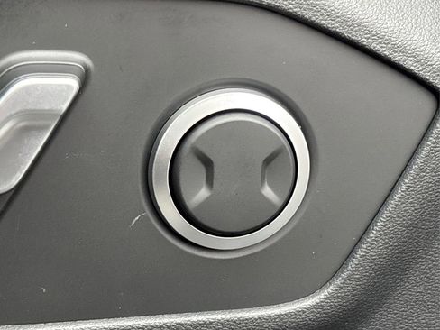 New 2026 Hyundai Santa Fe SEL image 16