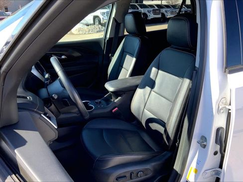 Used 2020 GMC Terrain SLT image 8