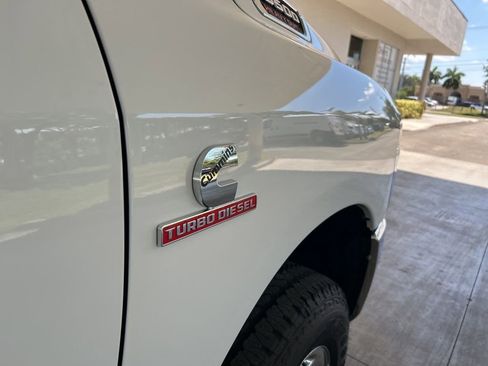 Used 2025 RAM 3500 Tradesman w/ Chrome Appearance Group AWD/4WD image 26