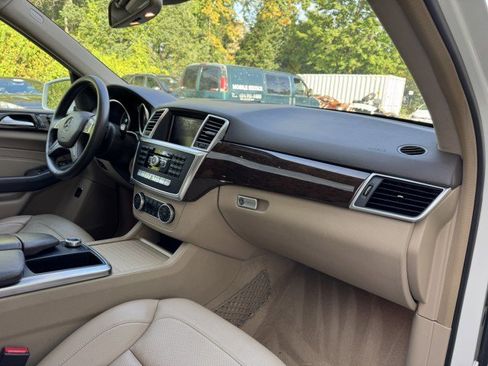 Used 2013 Mercedes-Benz ML 350 4MATIC image 28